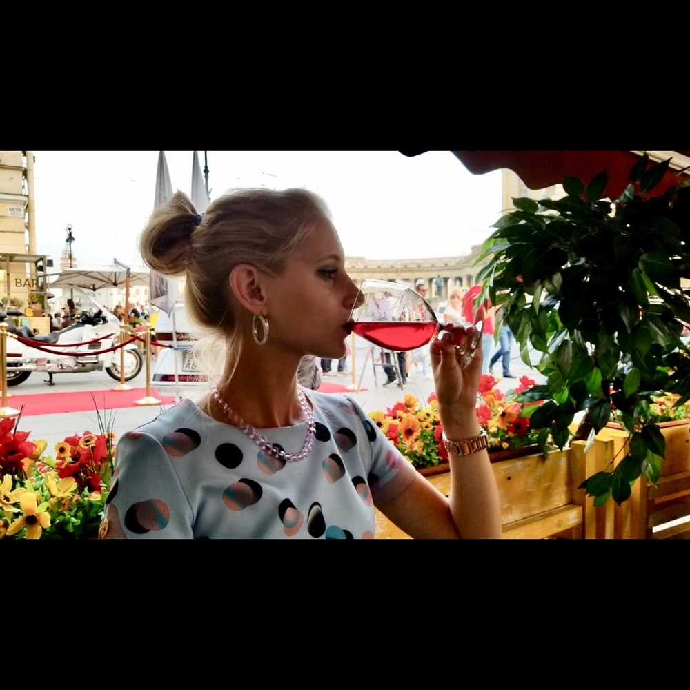 Meet your Posher, Victoria